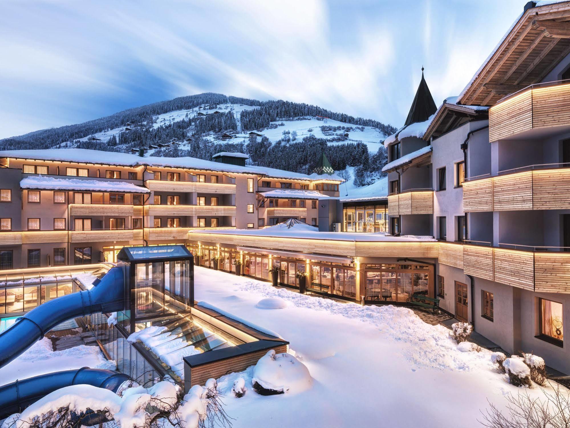 Dolomiten Residenz - Sporthotel Sillian Exteriör bild